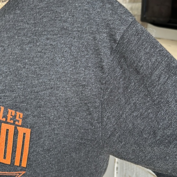 Harley Davidson Chippewa Falls WI gray and orange crew neck t-shirt - Picture 5 of 15